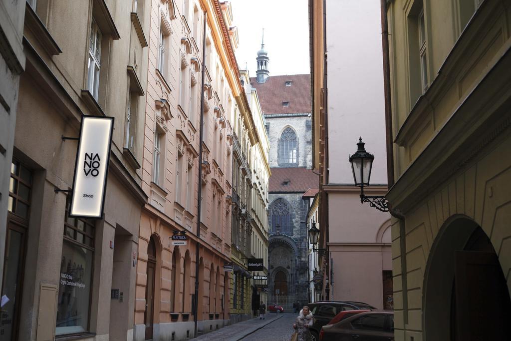 Old Town Apartments Tyn Прага Екстер'єр фото